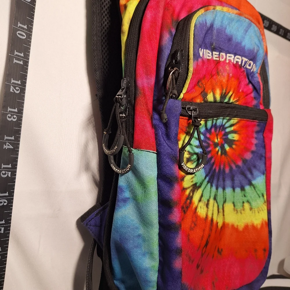 Vibedration Hydration Backpack w/o bladder - Rainbow Tie Dye